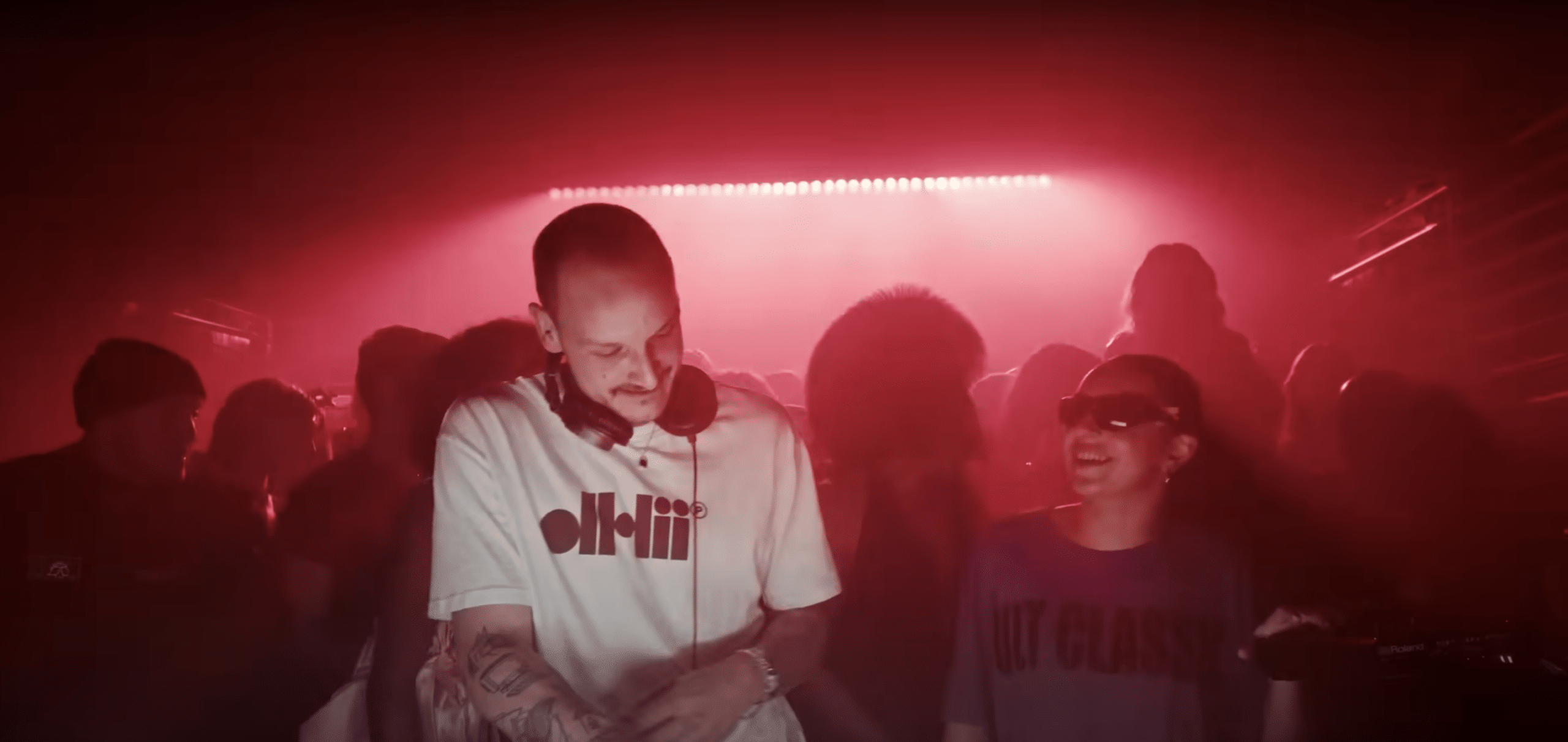 Screenshot from Charli XCX's Boiler Room set, Party Girl in New York. Features George Daniel and Charli XCX
